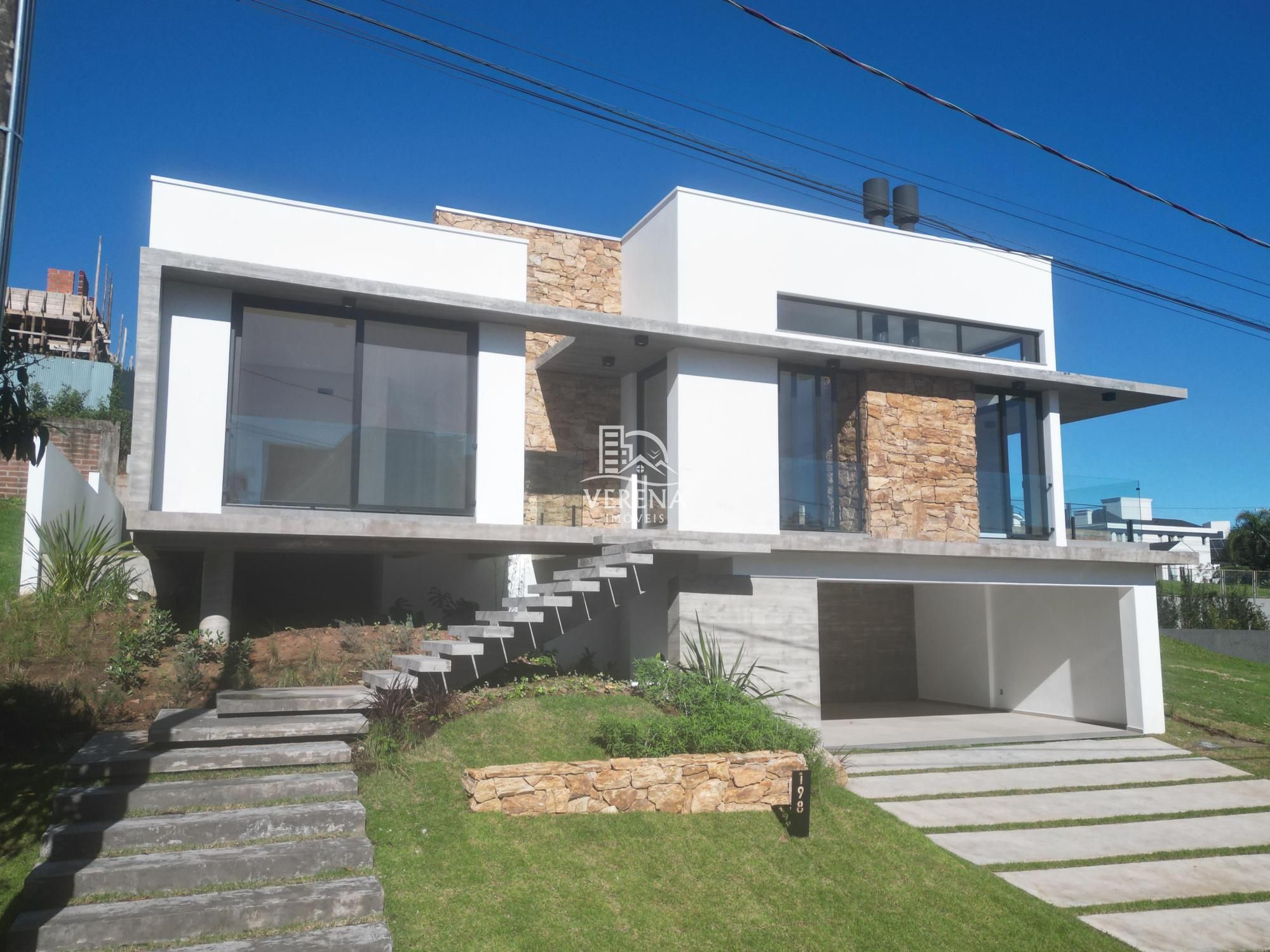 Casa à venda com 3 quartos, 264m² - Foto 3