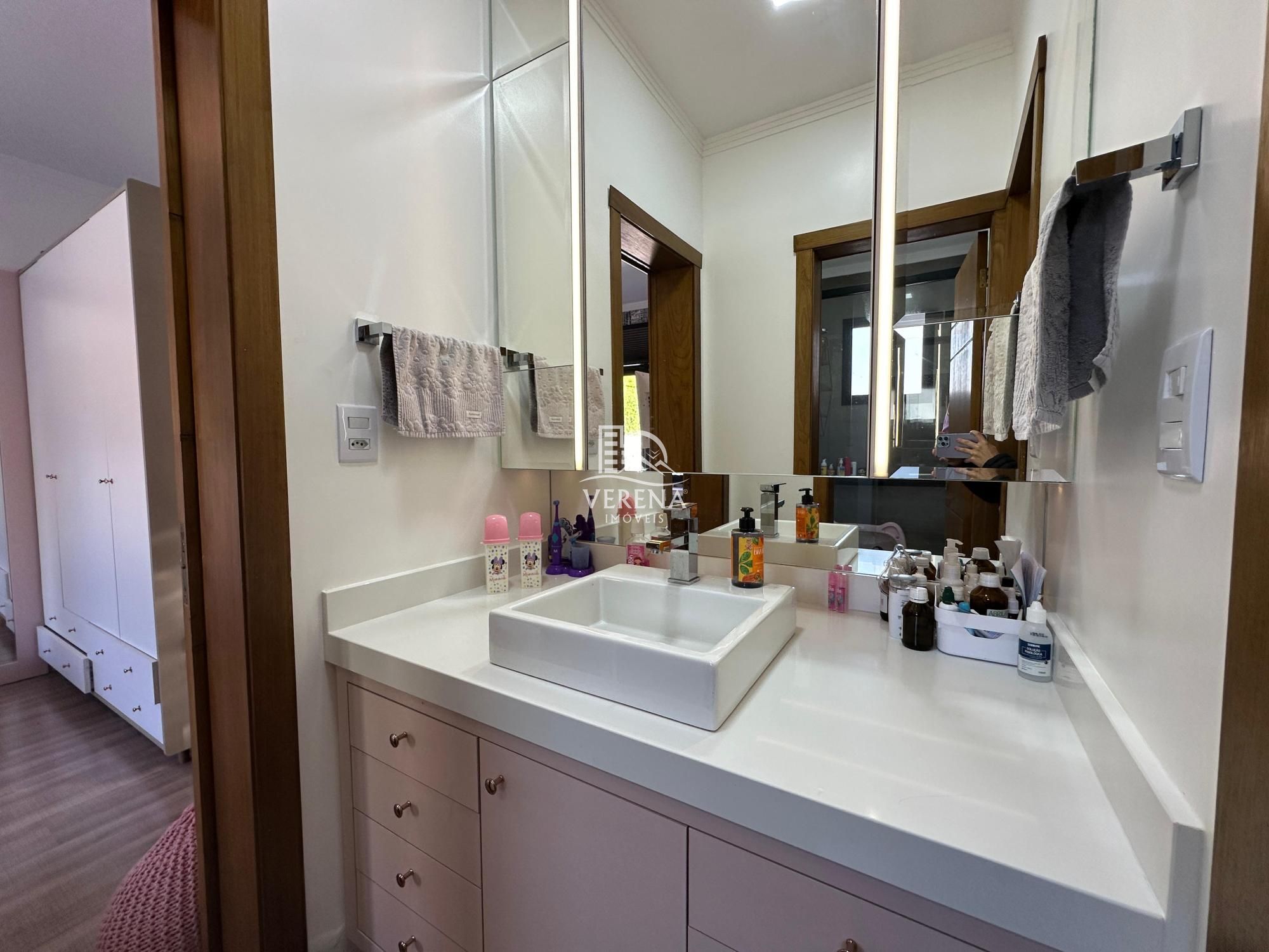 Casa, 3 quartos, 210 m² - Foto 21