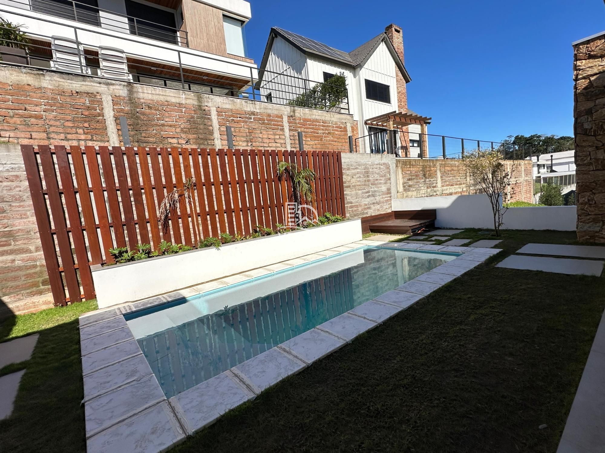 Casa, 3 quartos, 264 m² - Foto 17