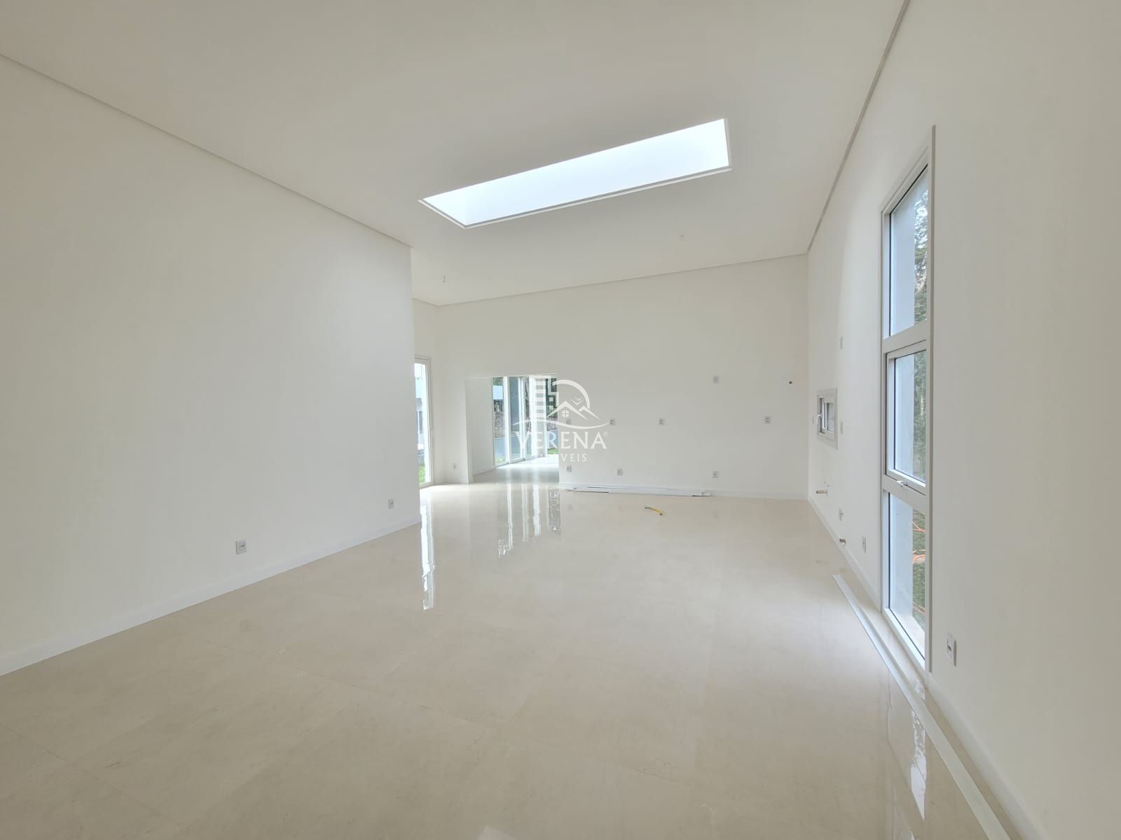 Casa à venda com 3 quartos, 187m² - Foto 7