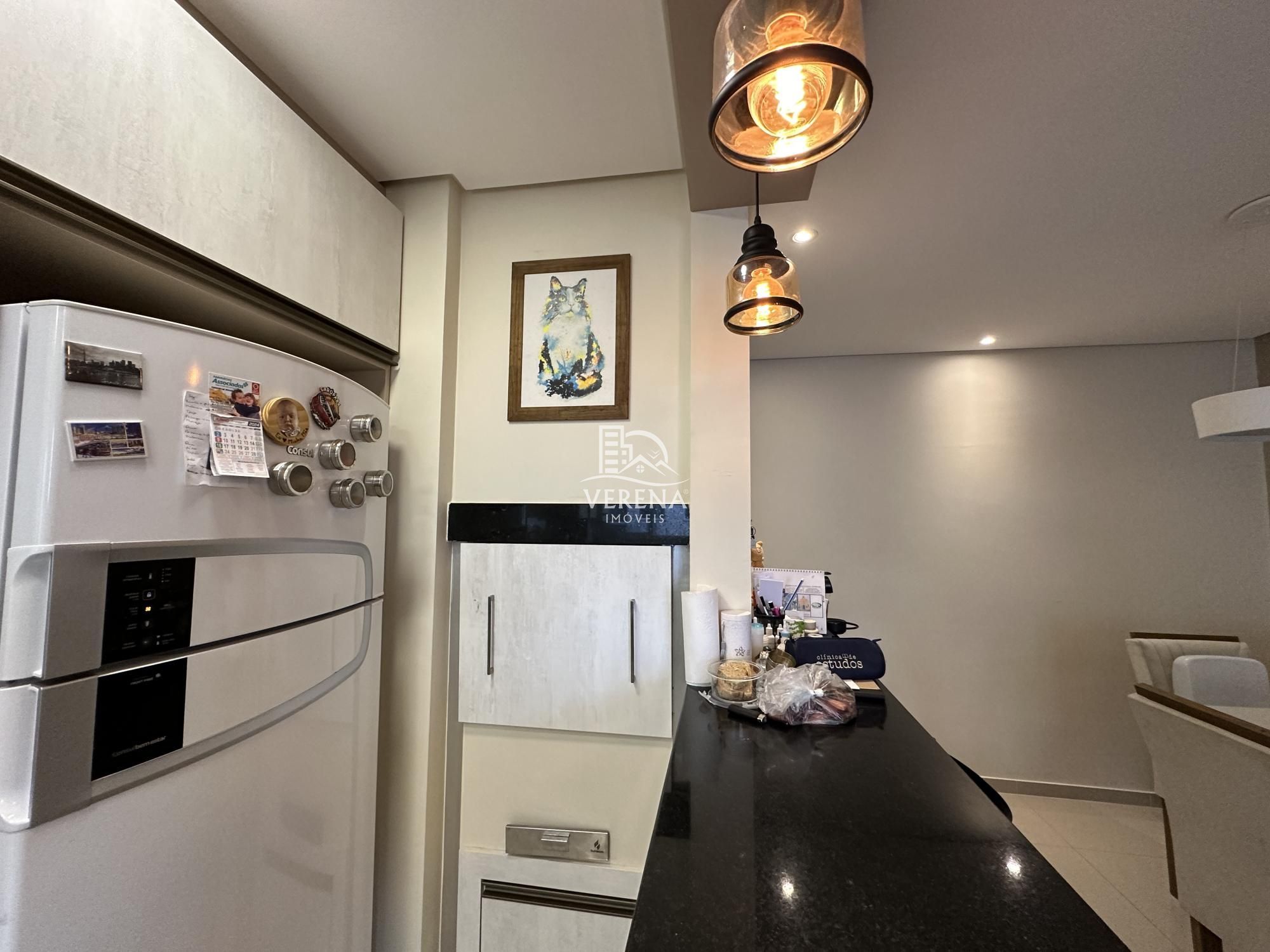 Apartamento à venda com 2 quartos, 60m² - Foto 5