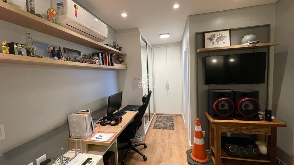 Casa à venda com 3 quartos, 227m² - Foto 14