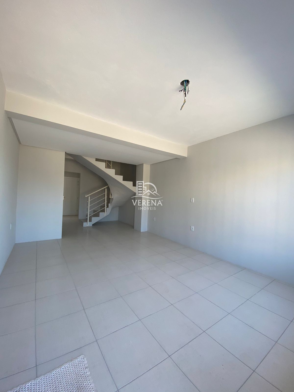 Apartamento à venda com 2 quartos, 82m² - Foto 2