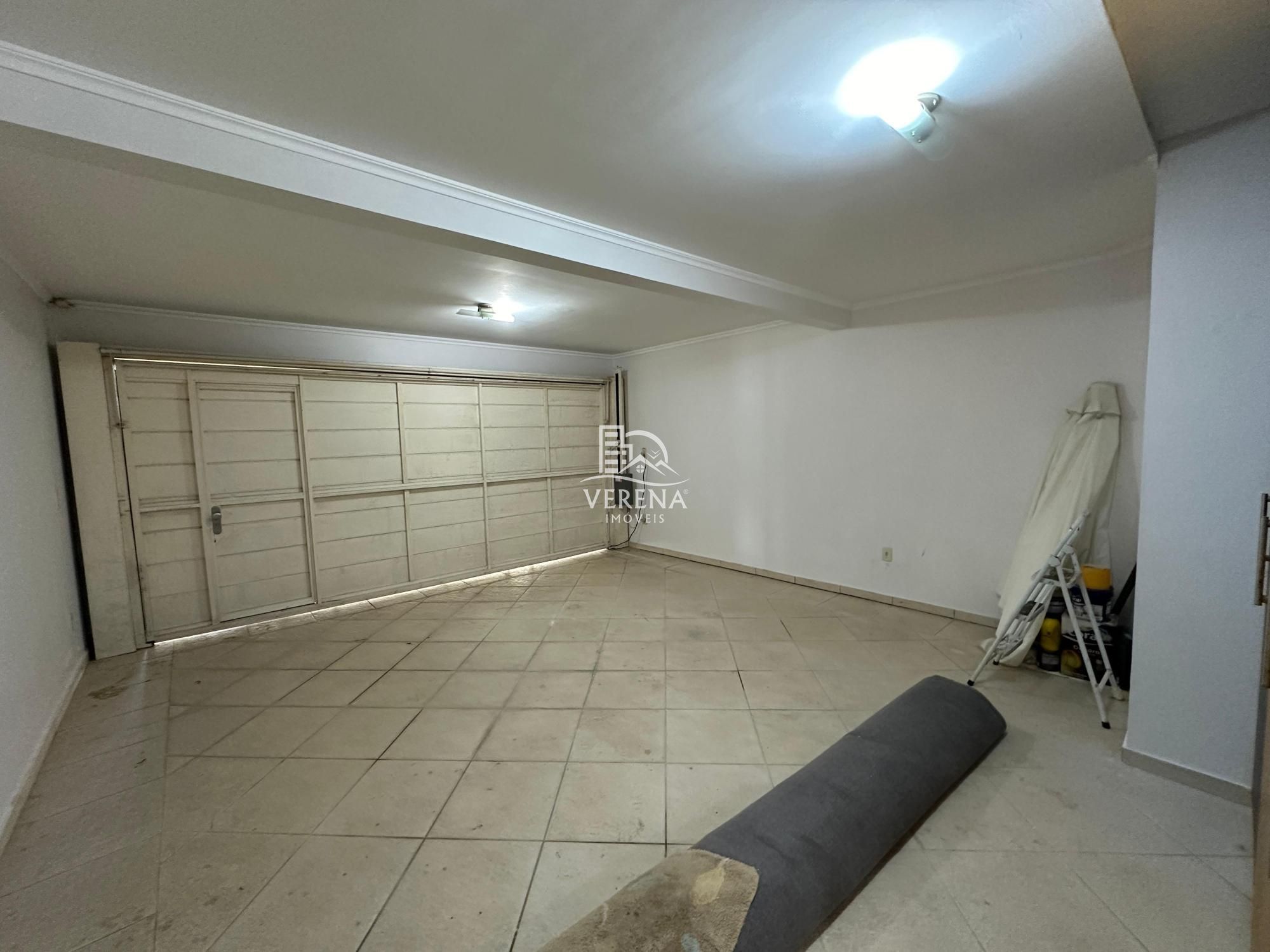 Casa à venda com 4 quartos, 201m² - Foto 15