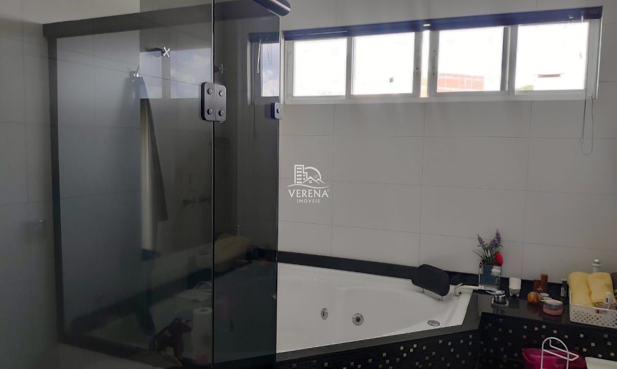 Casa, 3 quartos, 236 m² - Foto 13