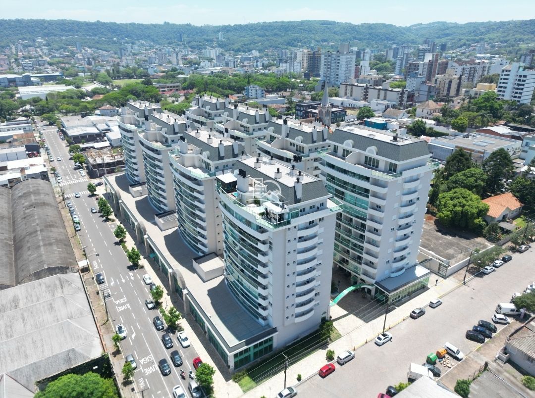 Apartamento, 3 quartos, 277 m² - Foto 1