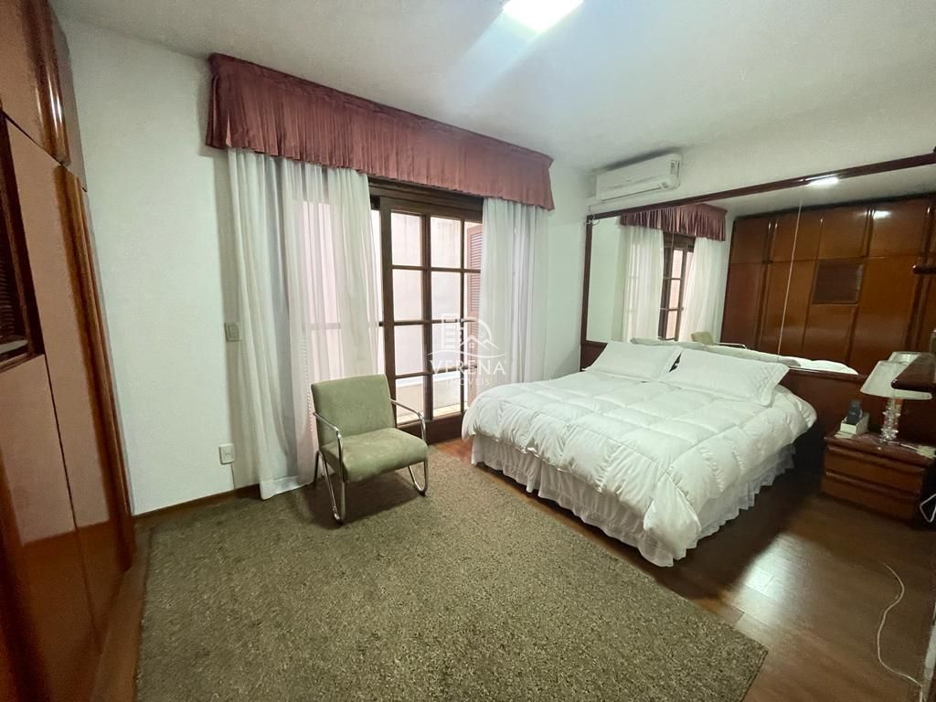 Casa à venda com 3 quartos, 211m² - Foto 16