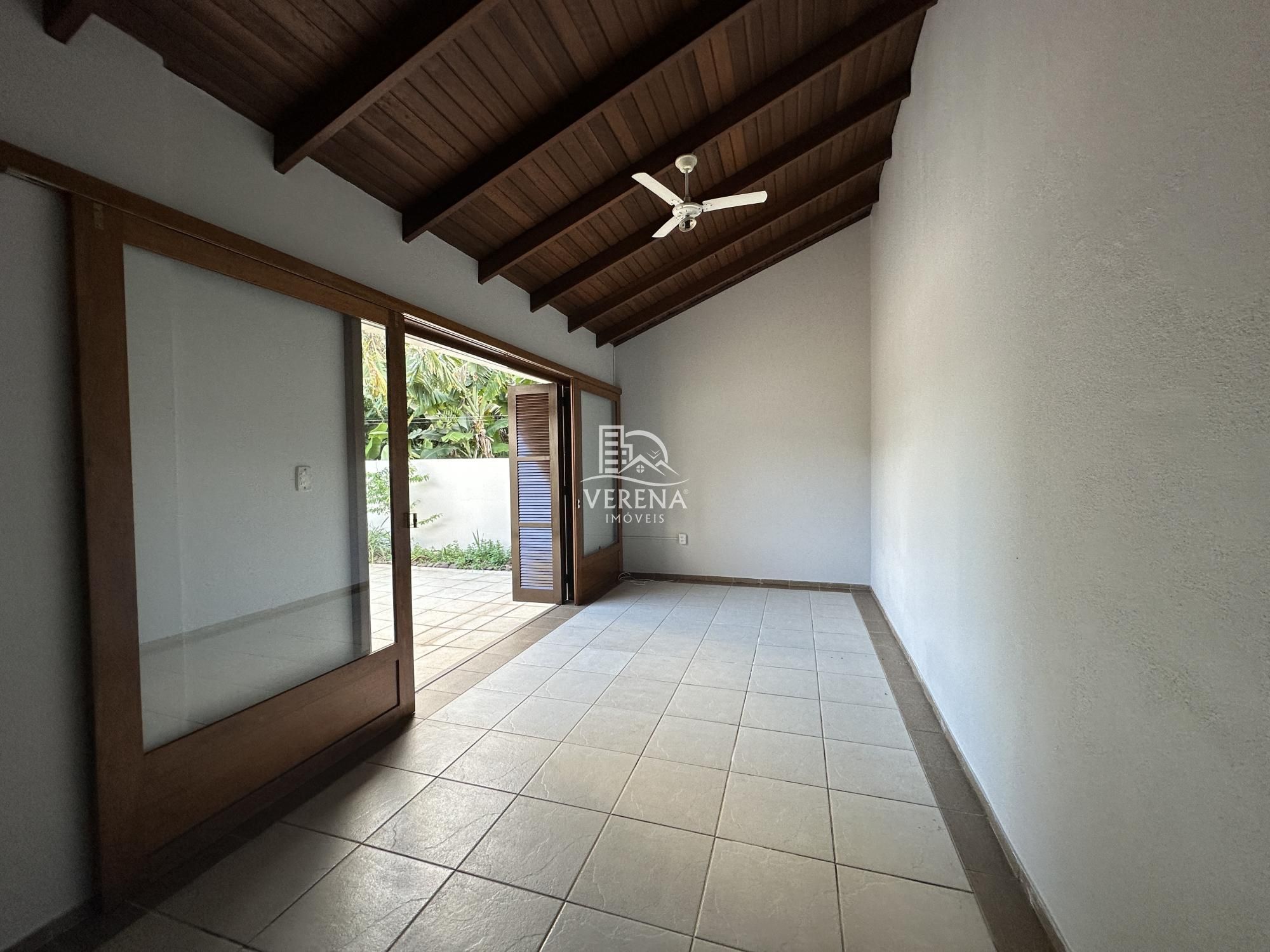 Casa à venda com 3 quartos, 192m² - Foto 23