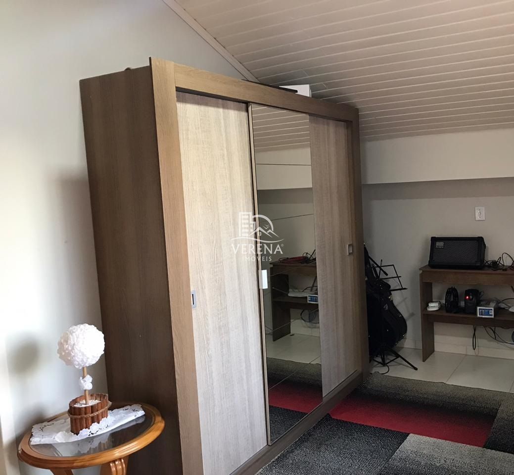 Casa à venda com 3 quartos, 219m² - Foto 12