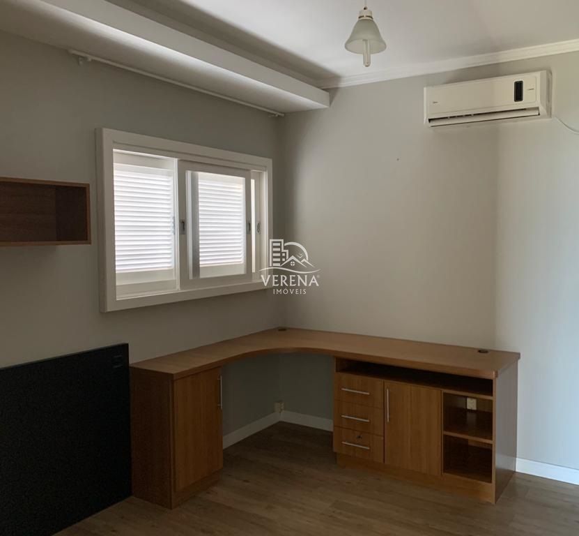 Casa à venda com 3 quartos, 230m² - Foto 15