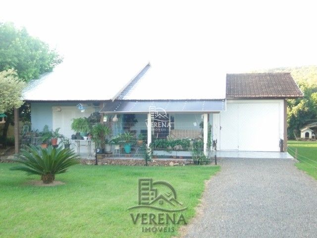 Casa à venda com 2 quartos, 109m² - Foto 3