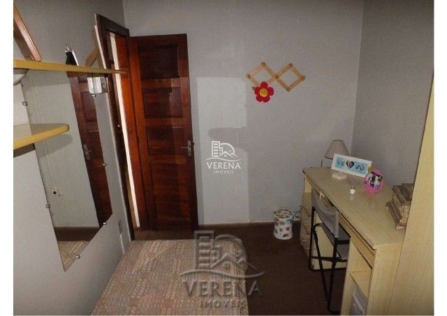 Casa à venda com 3 quartos, 232m² - Foto 7