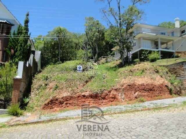 Terreno à venda, 675m² - Foto 1