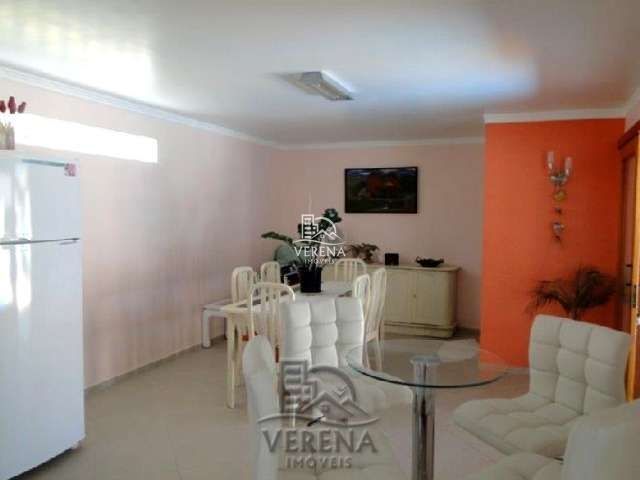 Casa à venda com 3 quartos, 220m² - Foto 14