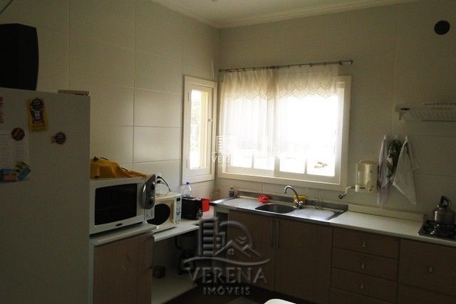 Casa, 3 quartos, 176 m² - Foto 4