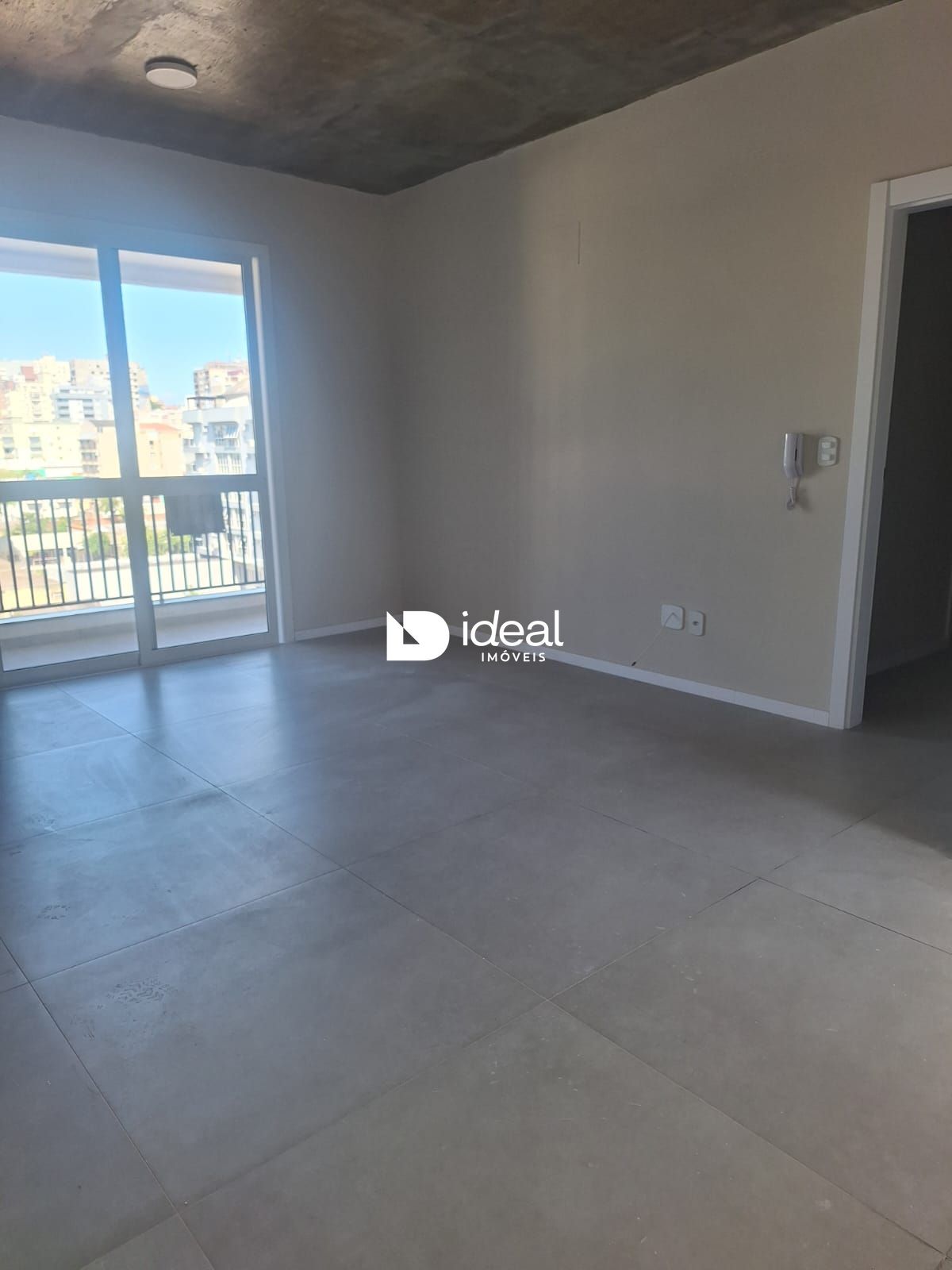 Apartamento para alugar  no Bonfim - Santa Maria, RS. Imóveis