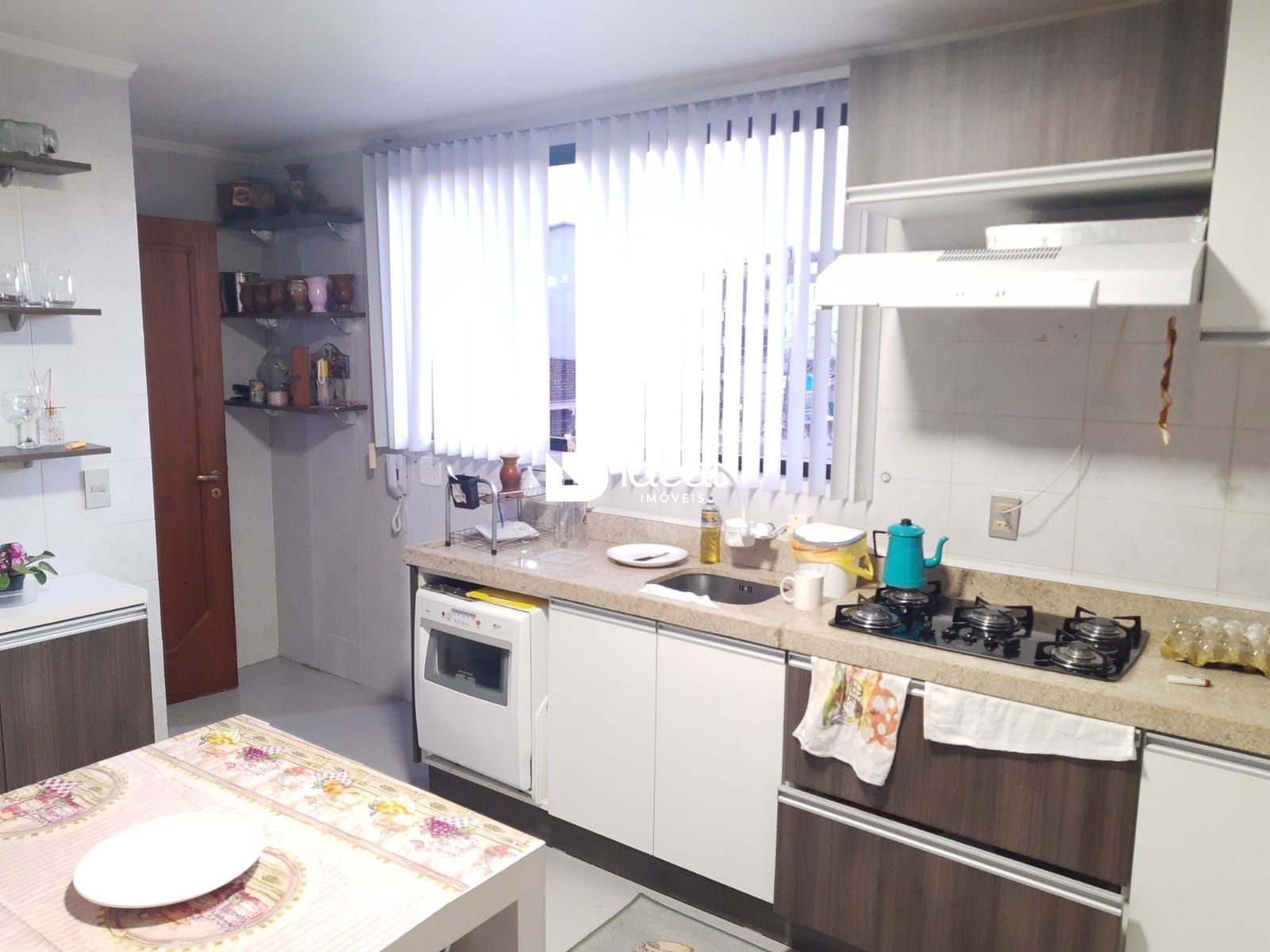 Apartamento de 3 quartos, 116m² no bairro Menino Jesus, em Santa Maria | Eu Corretor