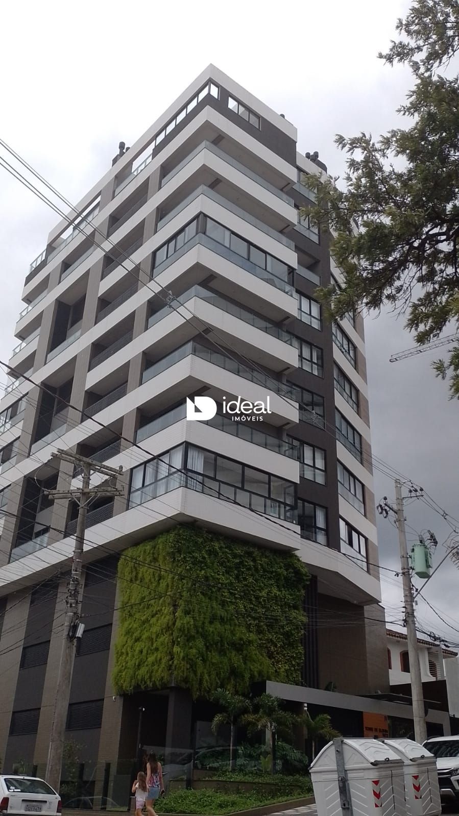 Apartamento de 3 quartos, 162m² no bairro Nossa Senhora Medianeira, em Santa Maria | Eu Corretor