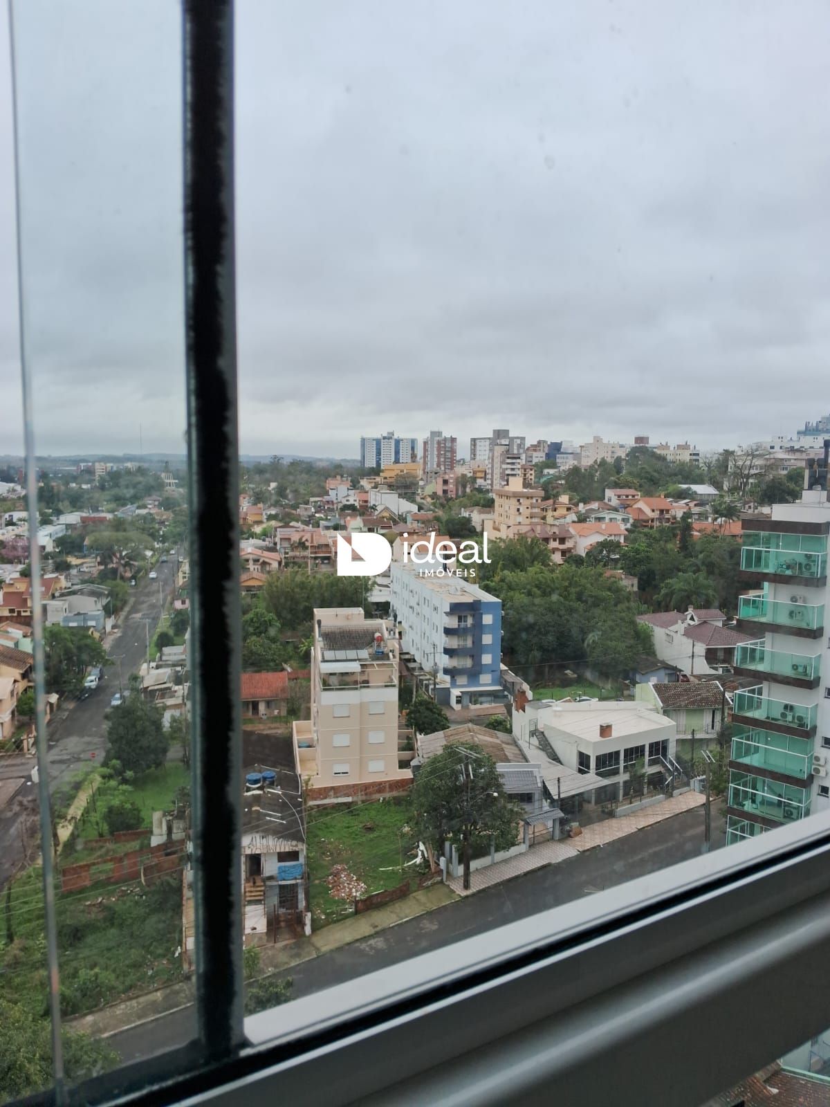 Apartamento de 3 quartos, 90m² no bairro Nossa Senhora de Lourdes, em Santa Maria | Eu Corretor