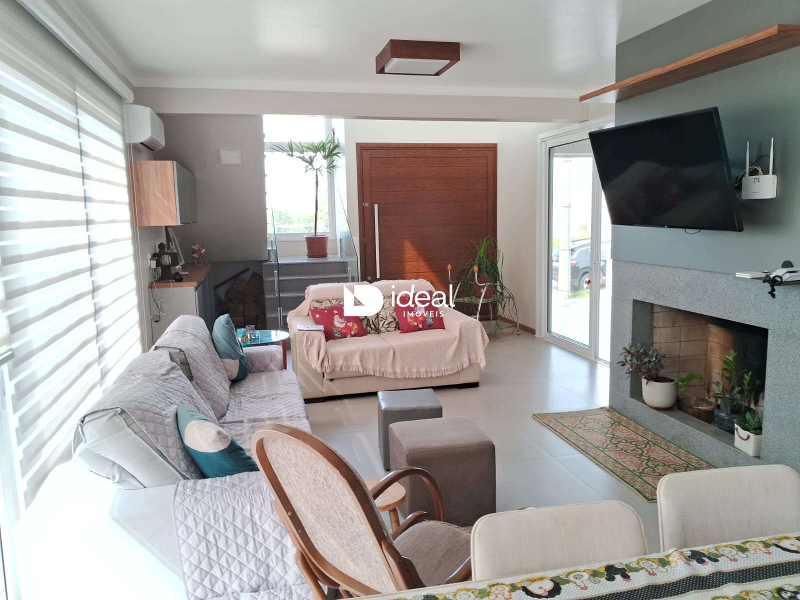 Casa de Condomínio de 3 quartos, 288m² no bairro Tomazetti, em Santa Maria | Eu Corretor