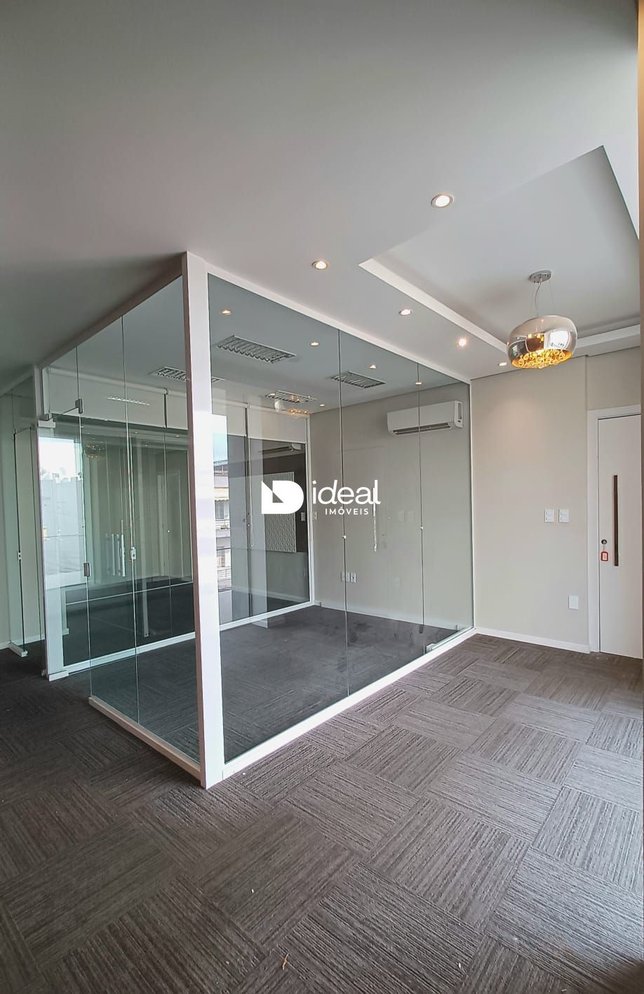 Sala Comercial de 1 quarto, 190m² no bairro Centro, em Santa Maria | Eu Corretor