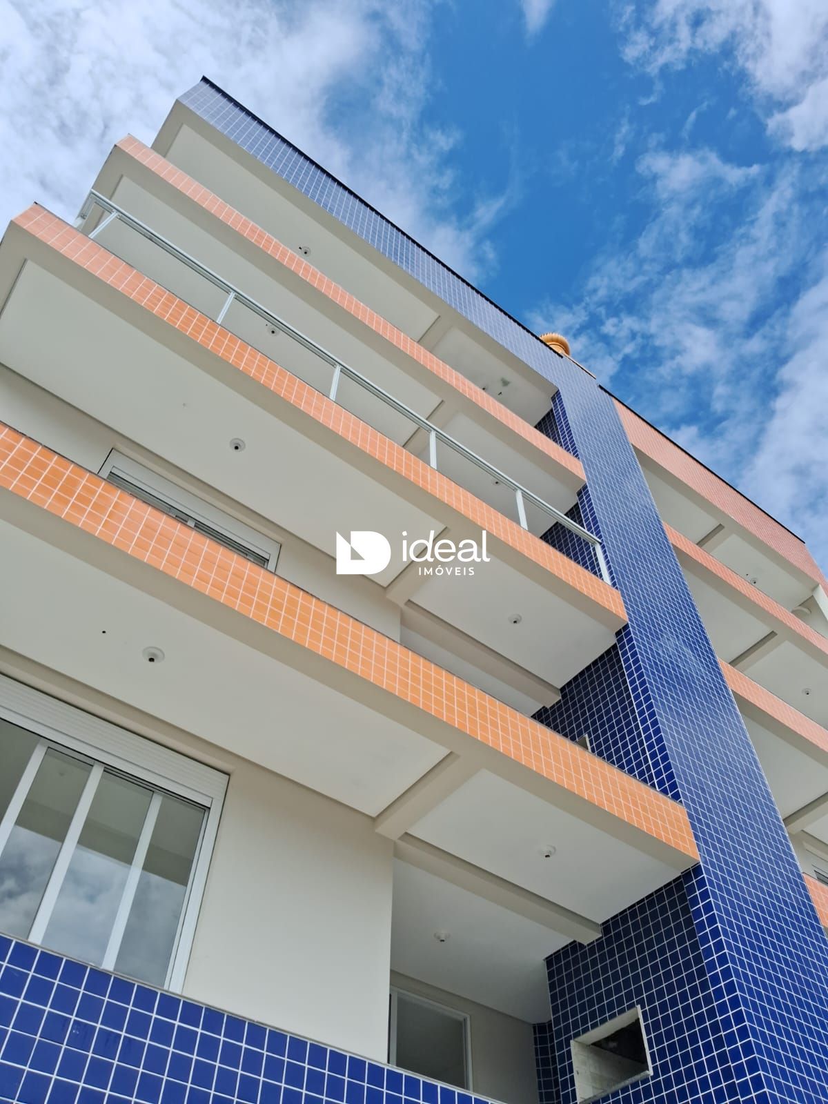 Apartamento à venda  no Camobi - Santa Maria, RS. Imóveis