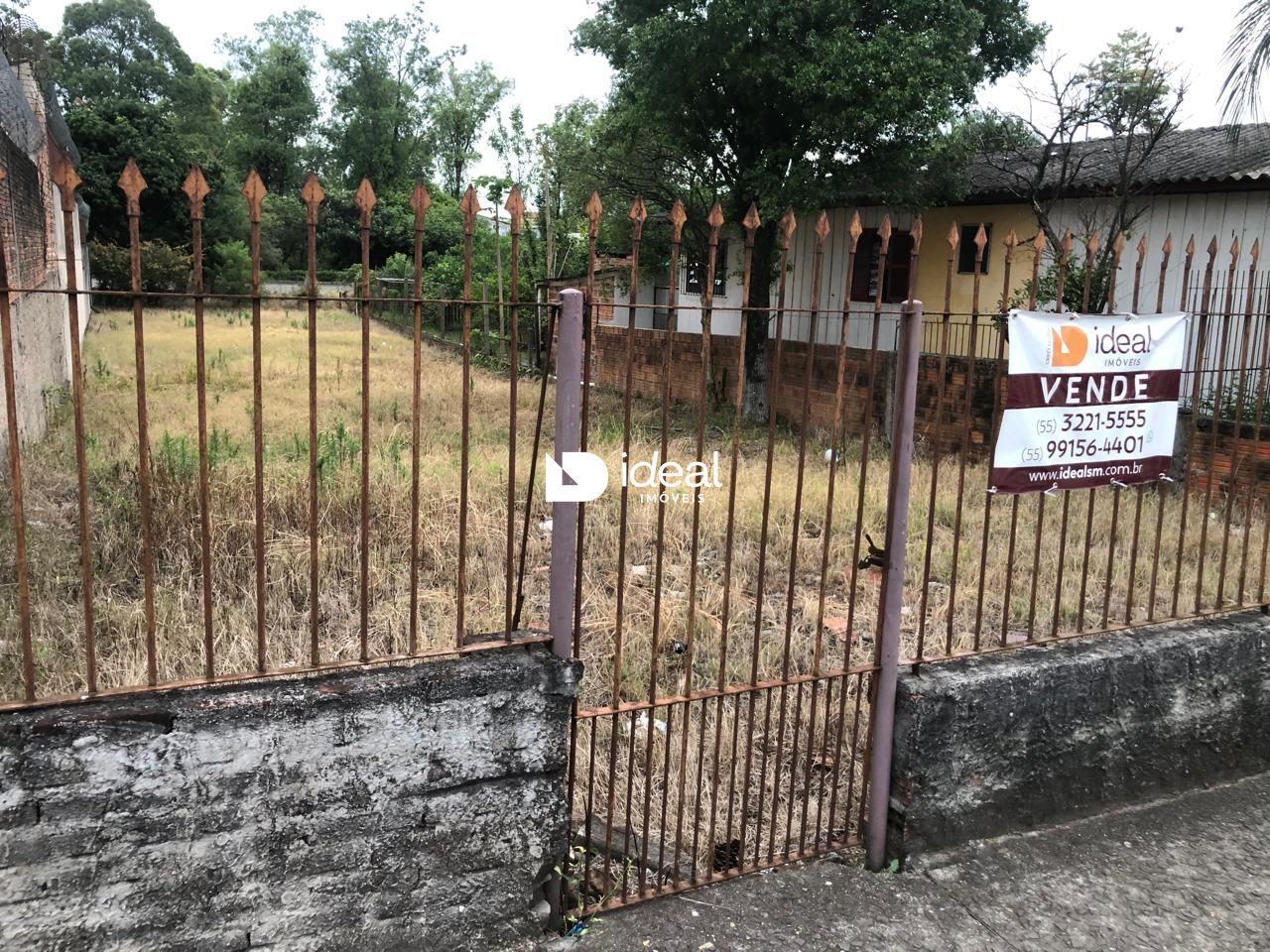 Lote/Terreno de 450m² no bairro Nossa Senhora de Lourdes, em Santa Maria | Eu Corretor