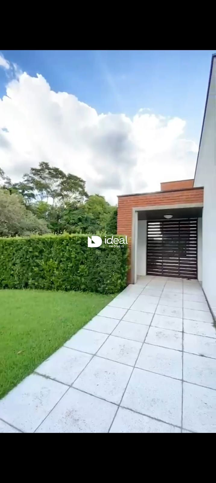 Casa de Condomínio de 3 quartos, 300m² no bairro Tomazetti, em Santa Maria | Eu Corretor