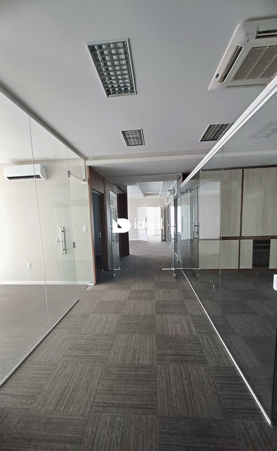 Sala Comercial de 1 quarto, 190m² no bairro Centro, em Santa Maria | Eu Corretor