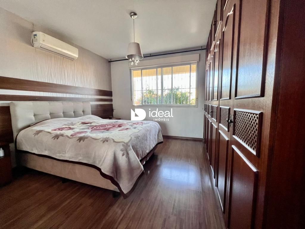 Casa de 3 quartos, 340m² no bairro Nossa Senhora das Dores, em Santa Maria | Eu Corretor