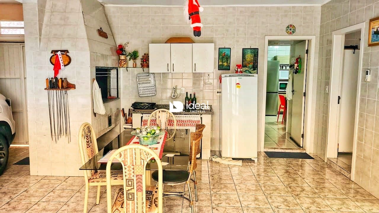 Casa de 4 quartos, 225m² no bairro São José, em Santa Maria | Eu Corretor