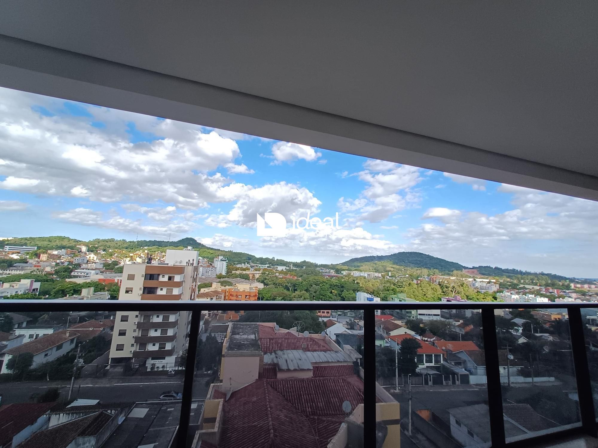 Apartamento de 3 quartos, 169m² no bairro Nossa Senhora de Lourdes, em Santa Maria | Eu Corretor