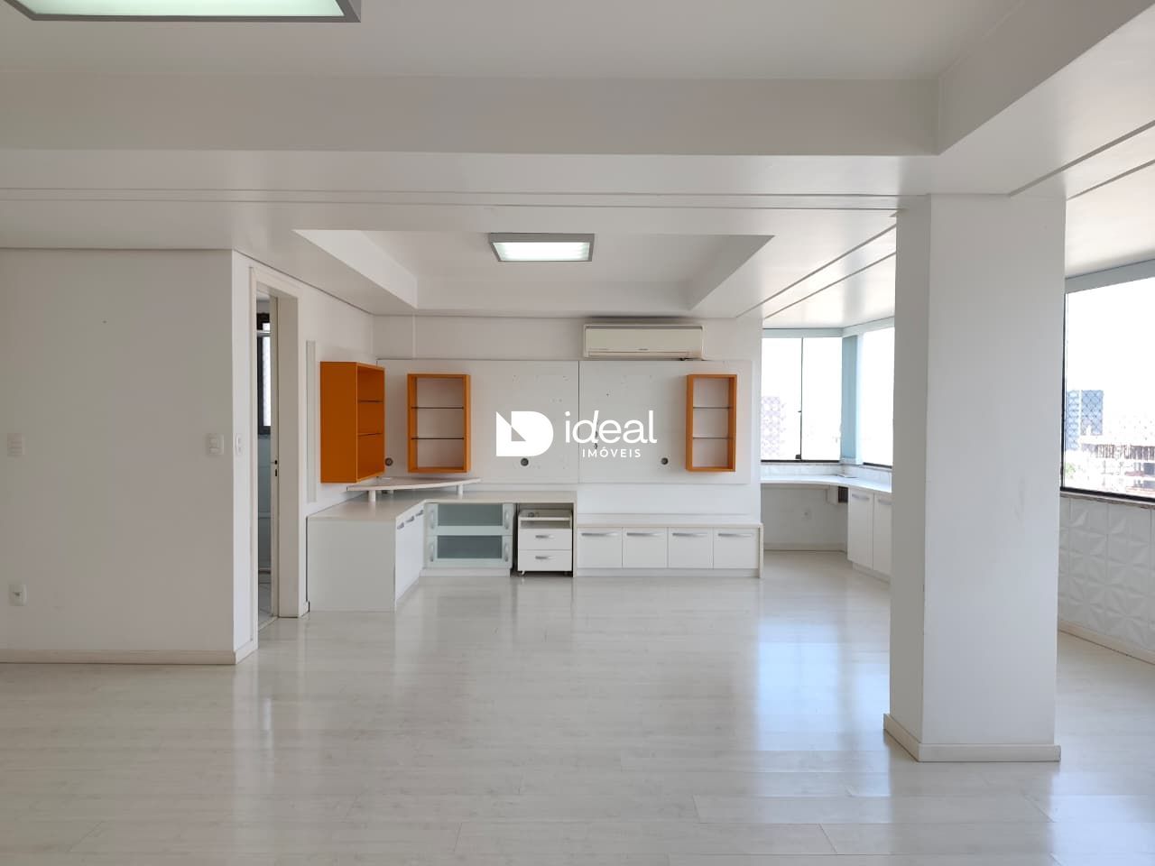 Apartamento com 2 Dormitórios para alugar, 110 m² por R$ 3.850,00 Apartamento com 2 Dormitórios para alugar, 110 m² por R$ 3.850,00