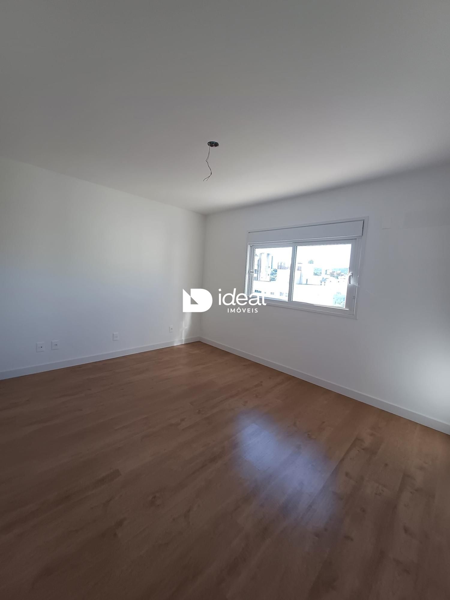 Apartamento de 3 quartos, 116m² no bairro Nossa Senhora de Lourdes, em Santa Maria | Eu Corretor