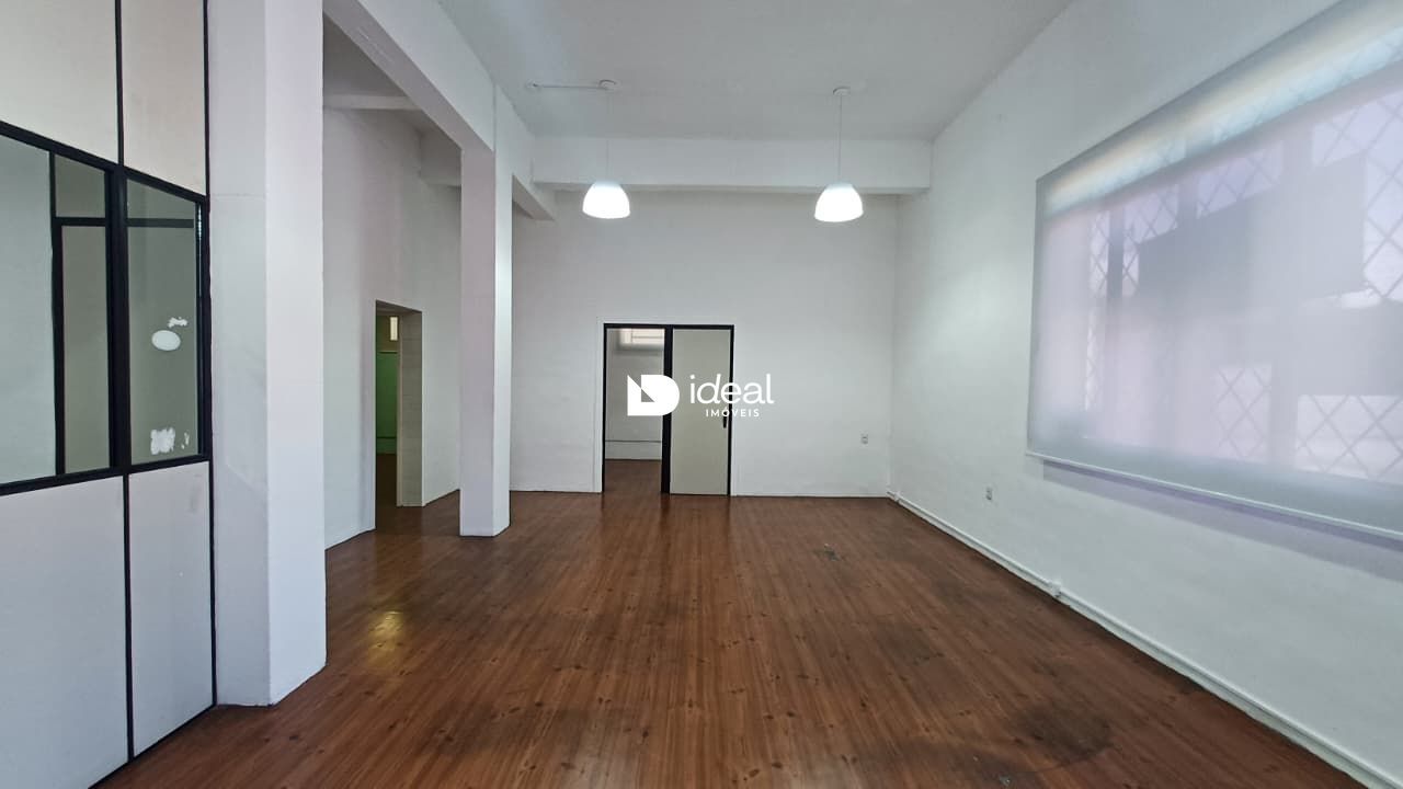 Sala comercial para alugar  no Nossa Senhora do Rosário - Santa Maria, RS. Imóveis