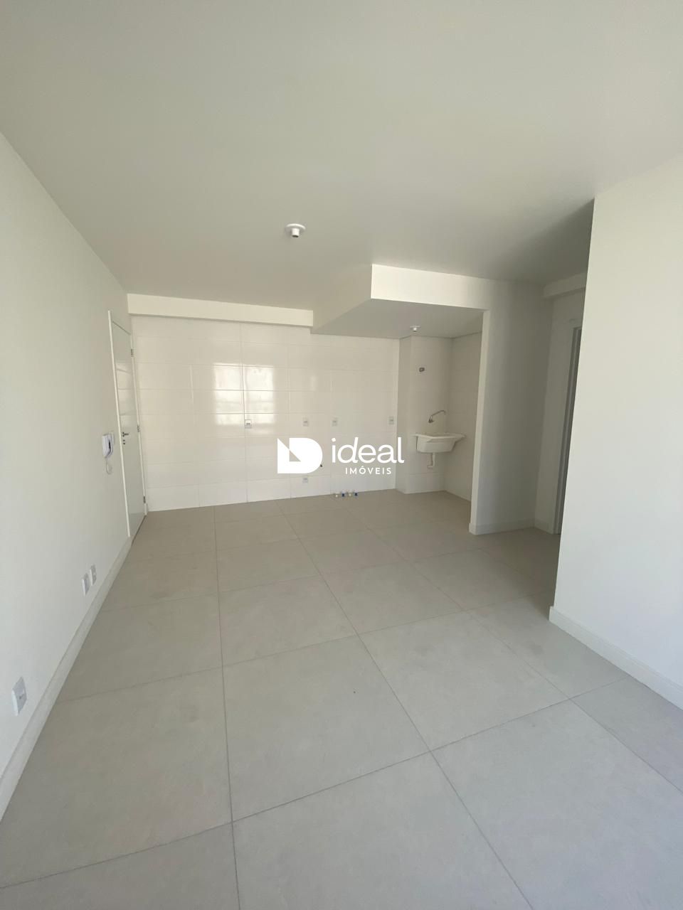 Apartamento para alugar  no Centro - Santa Maria, RS. Imóveis