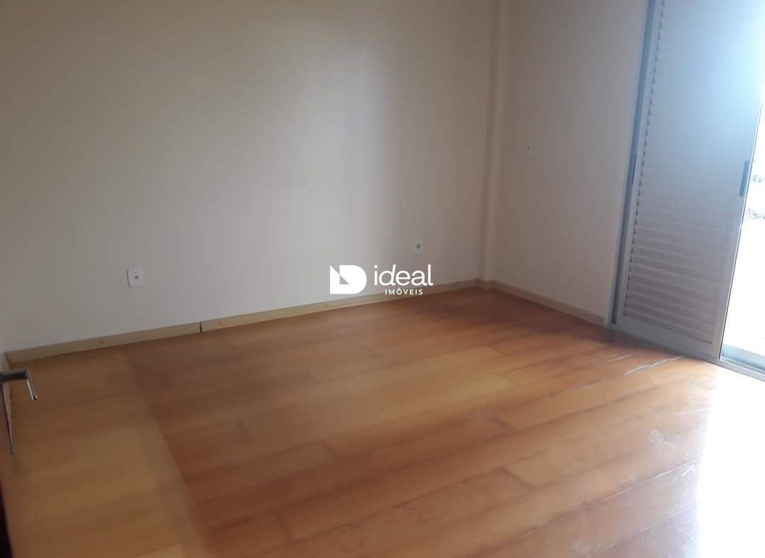 Apartamento de 4 quartos, 156m² no bairro Nossa Senhora de Fátima, em Santa Maria | Eu Corretor