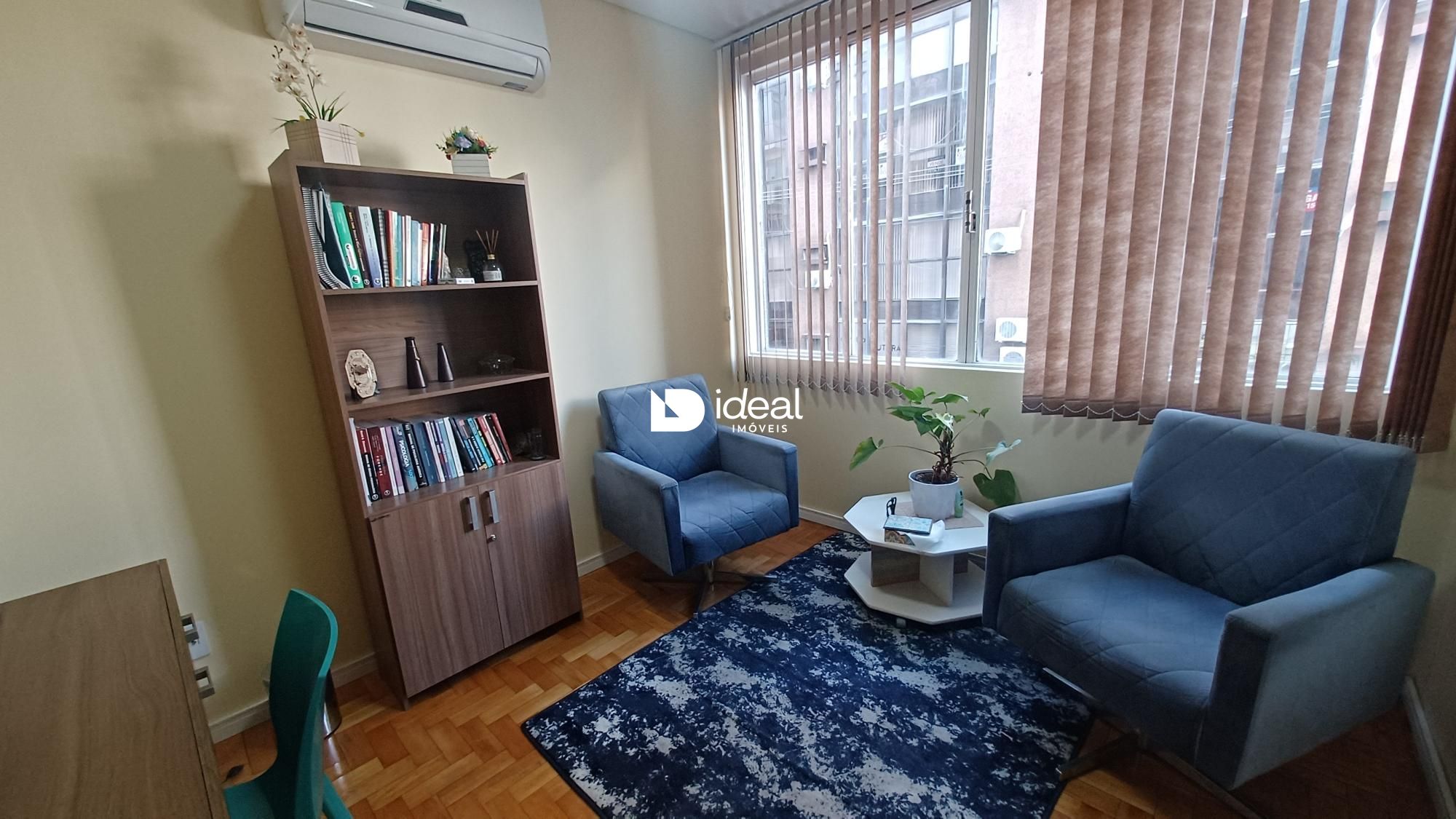 Sala Comercial de 3 quartos, 57m² no bairro Centro, em Santa Maria | Eu Corretor