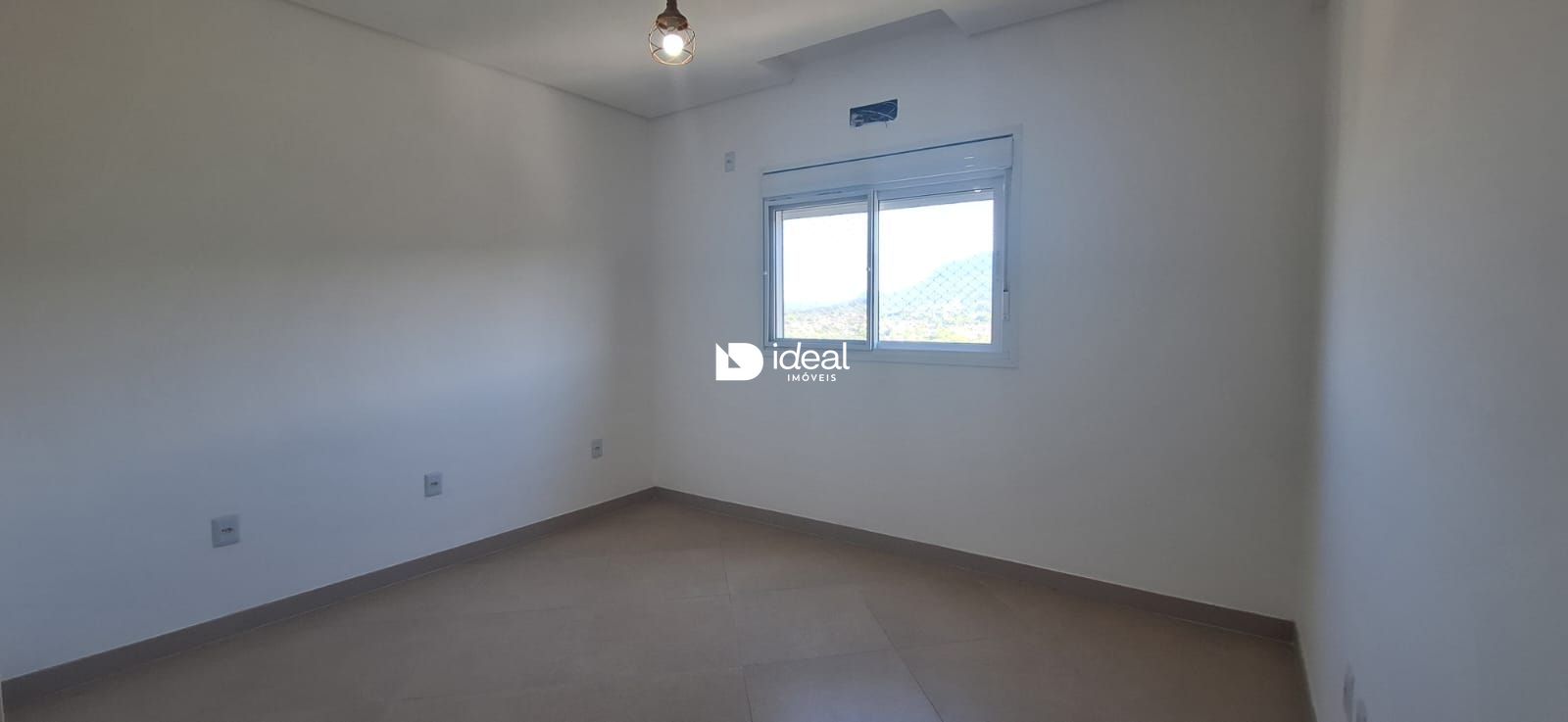 Apartamento com 2 Dormitórios para alugar, 75 m² por R$ 2.100,00 Apartamento com 2 Dormitórios para alugar, 75 m² por R$ 2.100,00