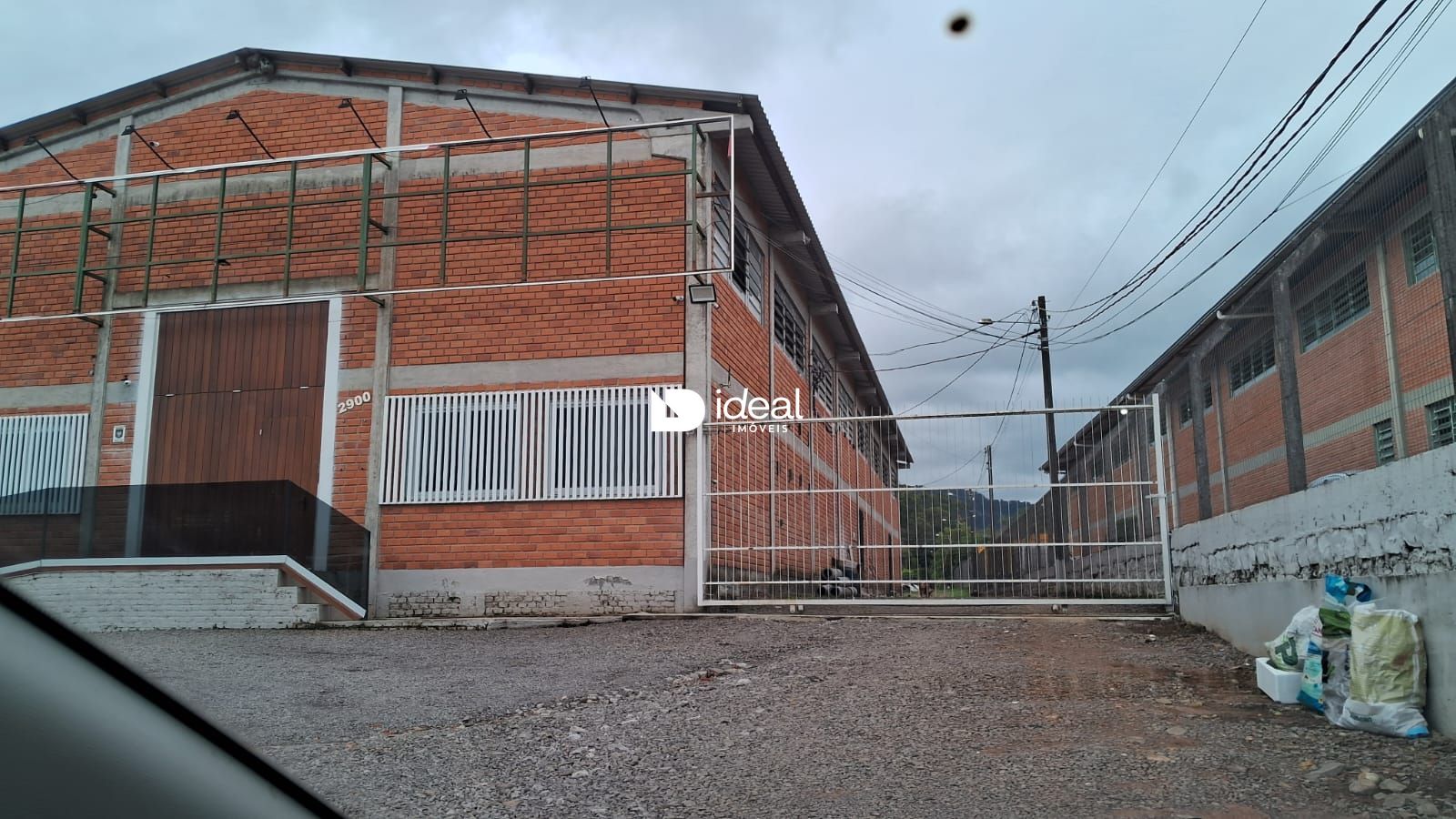 Galpão / Depósito / Armazém de 2 quartos, 740m² no bairro São José, em Santa Maria | Eu Corretor