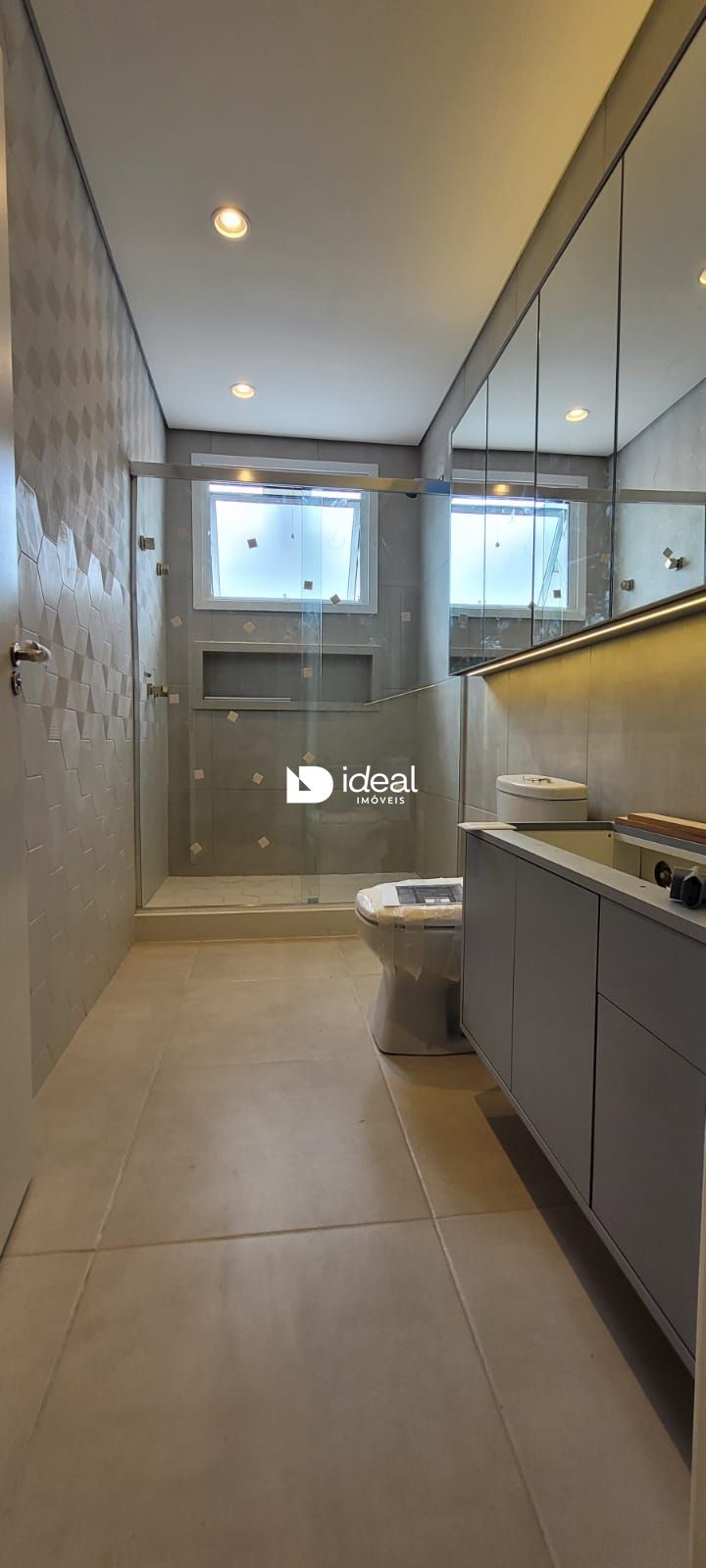 Casa de Condomínio de 3 quartos, 360m² no bairro São José, em Santa Maria | Eu Corretor