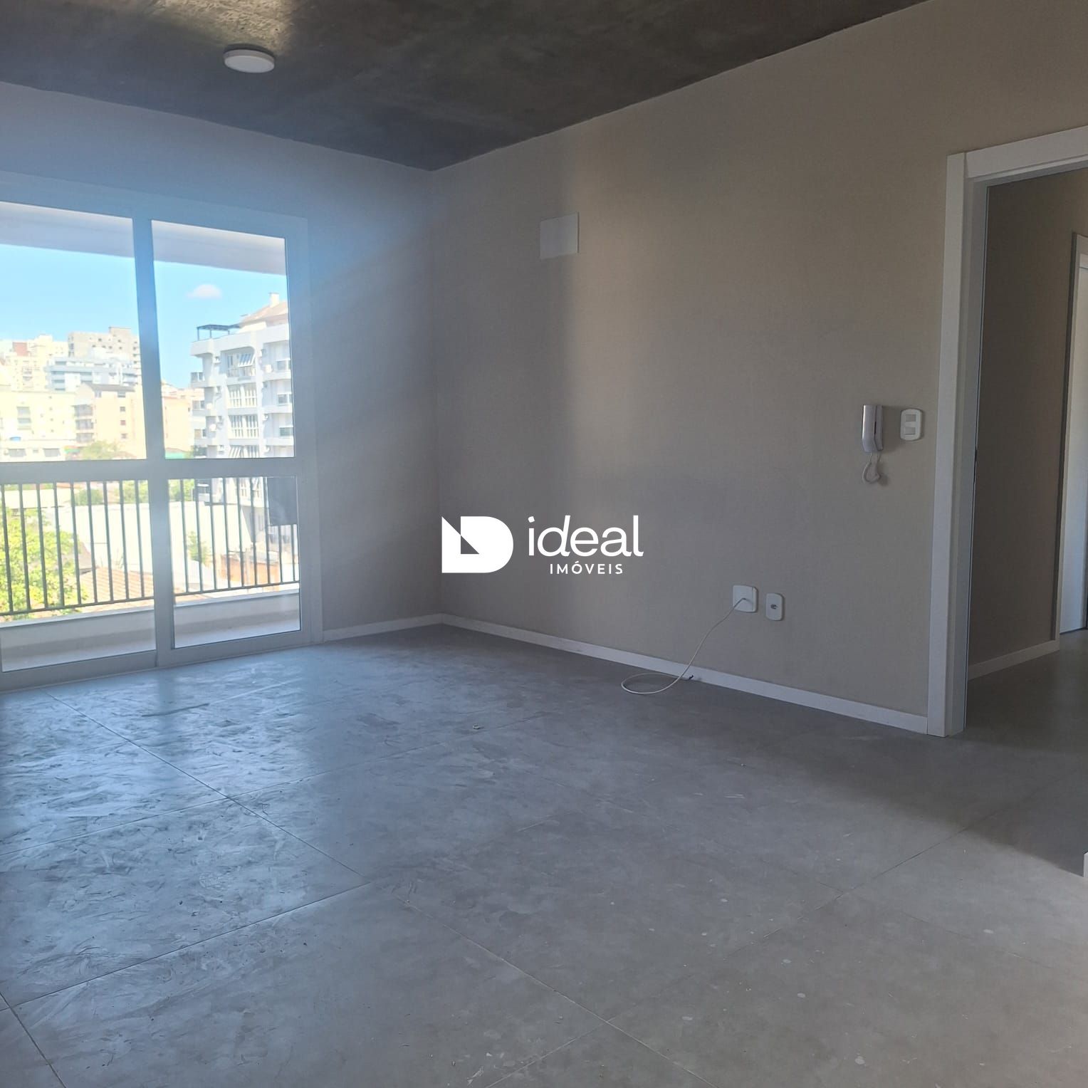 Apartamento para alugar  no Bonfim - Santa Maria, RS. Imóveis