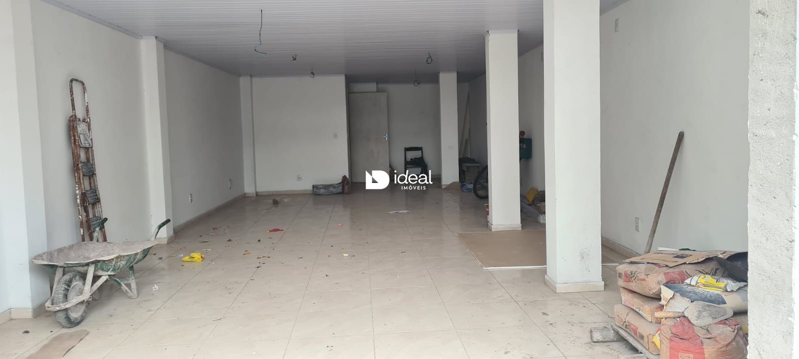 Loja / Salão / Ponto Comercial de 1 quarto, 68m² no bairro Passo D'Areia, em Santa Maria | Eu Corretor