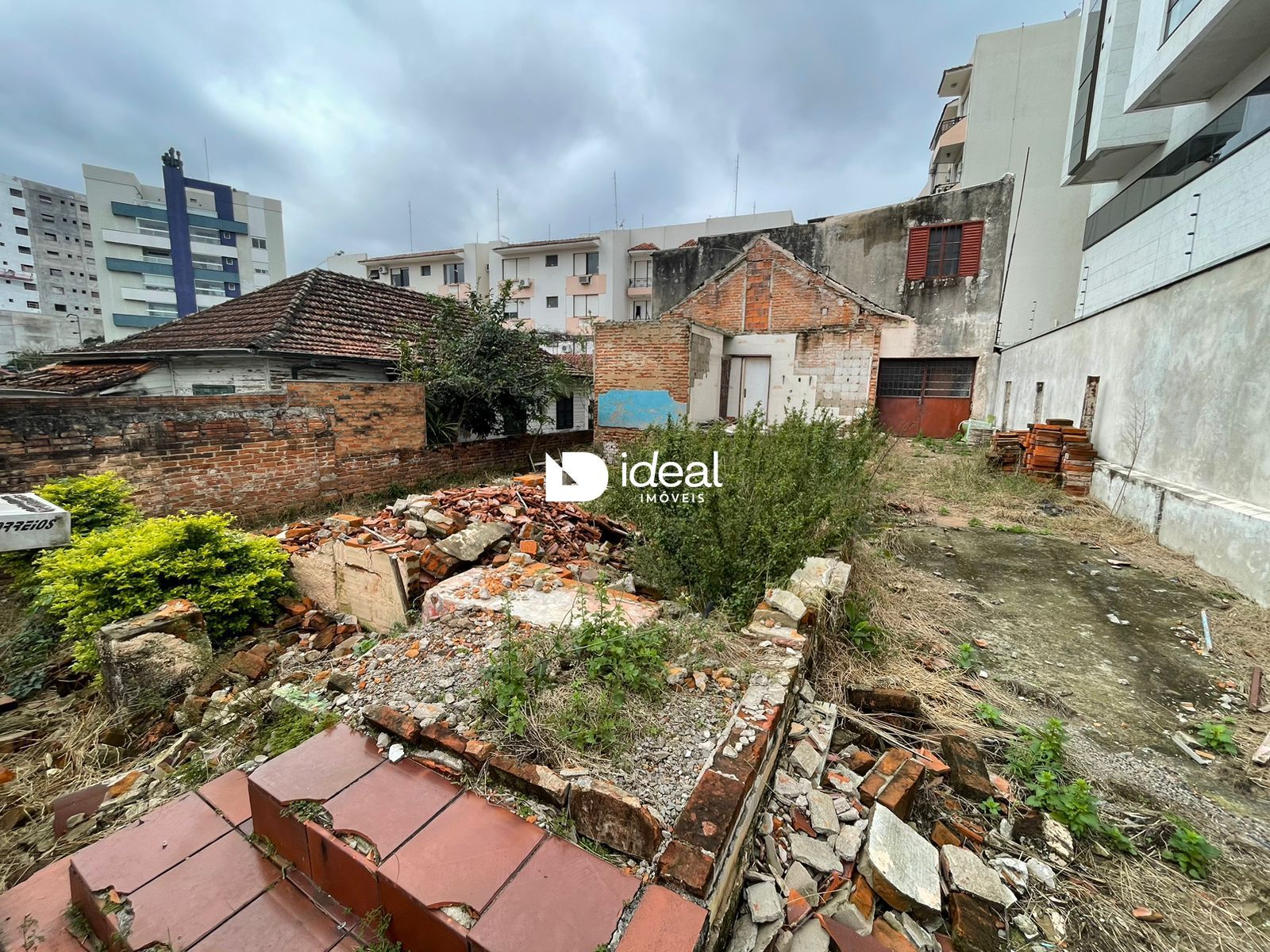 Lote/Terreno de 235m² no bairro Centro, em Santa Maria | Eu Corretor