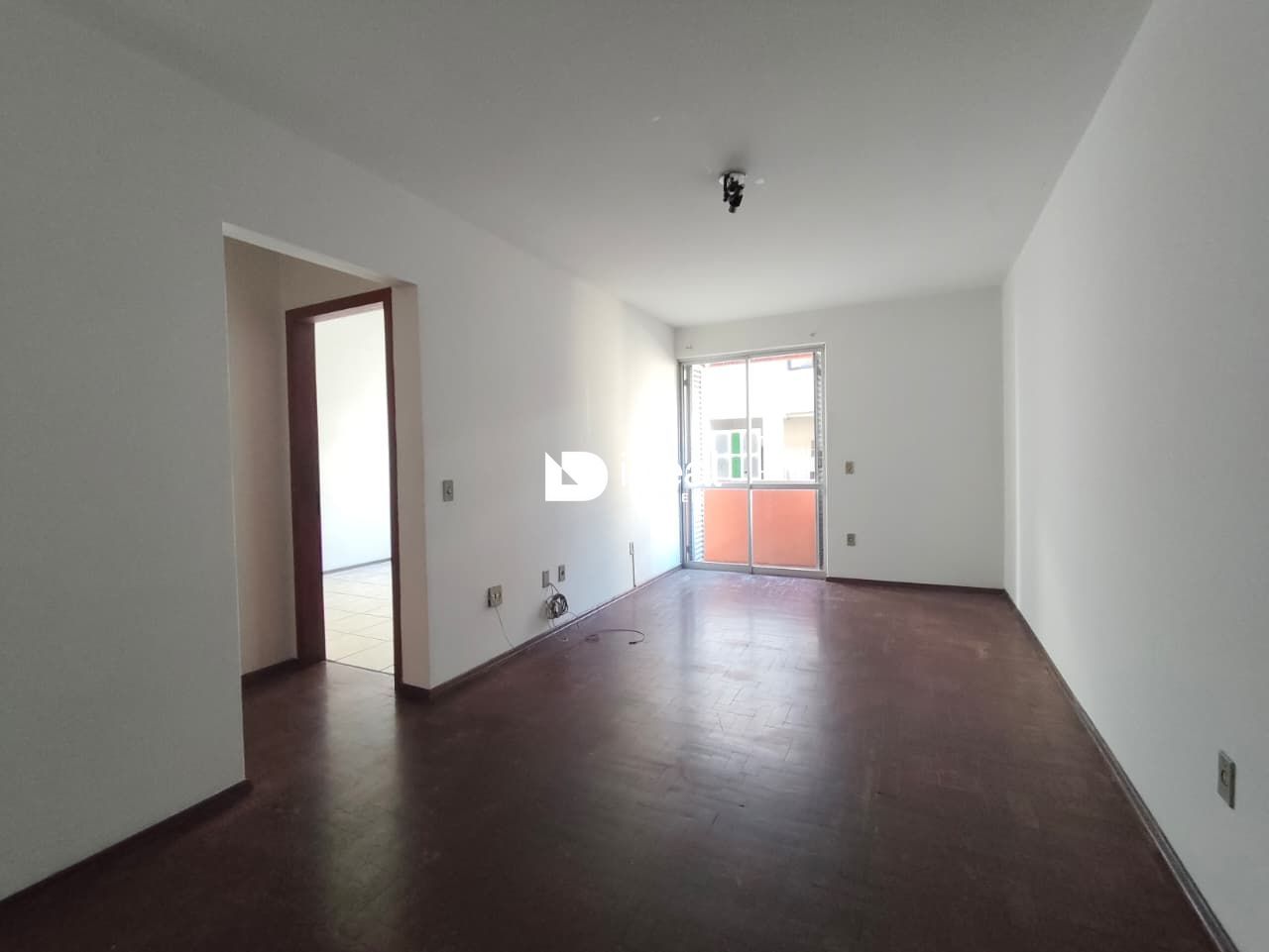 Apartamento para alugar  no Centro - Santa Maria, RS. Imóveis