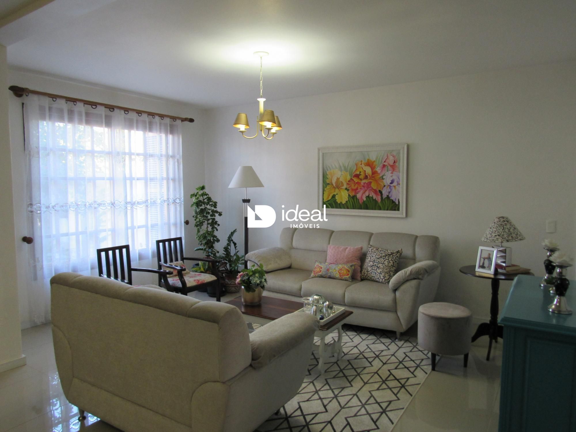 Casa de 4 quartos, 225m² no bairro São José, em Santa Maria | Eu Corretor