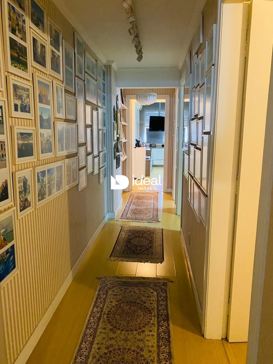 Apartamento de 3 quartos, 144m² no bairro Centro, em Santa Maria | Eu Corretor