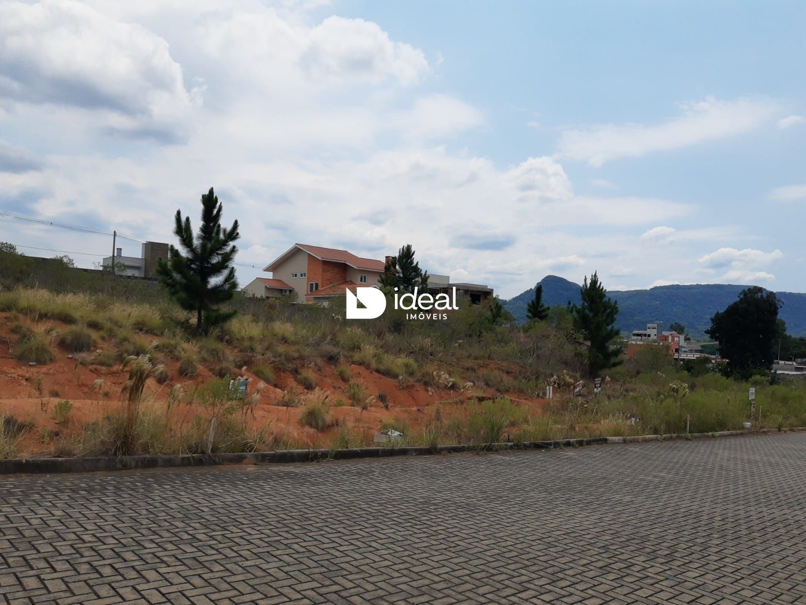 Lote/Terreno de 450m² no bairro Camobi, em Santa Maria | Eu Corretor