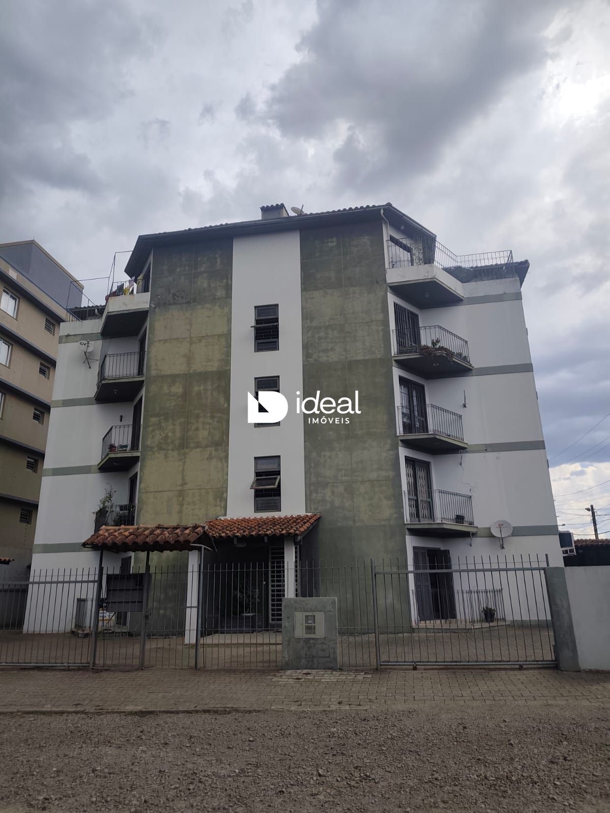 Apartamento de 3 quartos, 122m² no bairro Camobi, em Santa Maria | Eu Corretor