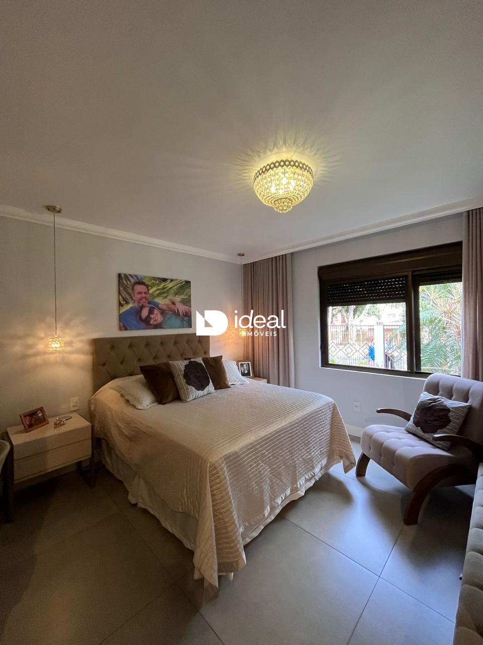 Apartamento com 3 Dormitórios à venda, 233 m² por R$ 920.000,00 Apartamento com 3 Dormitórios à venda, 233 m² por R$ 920.000,00